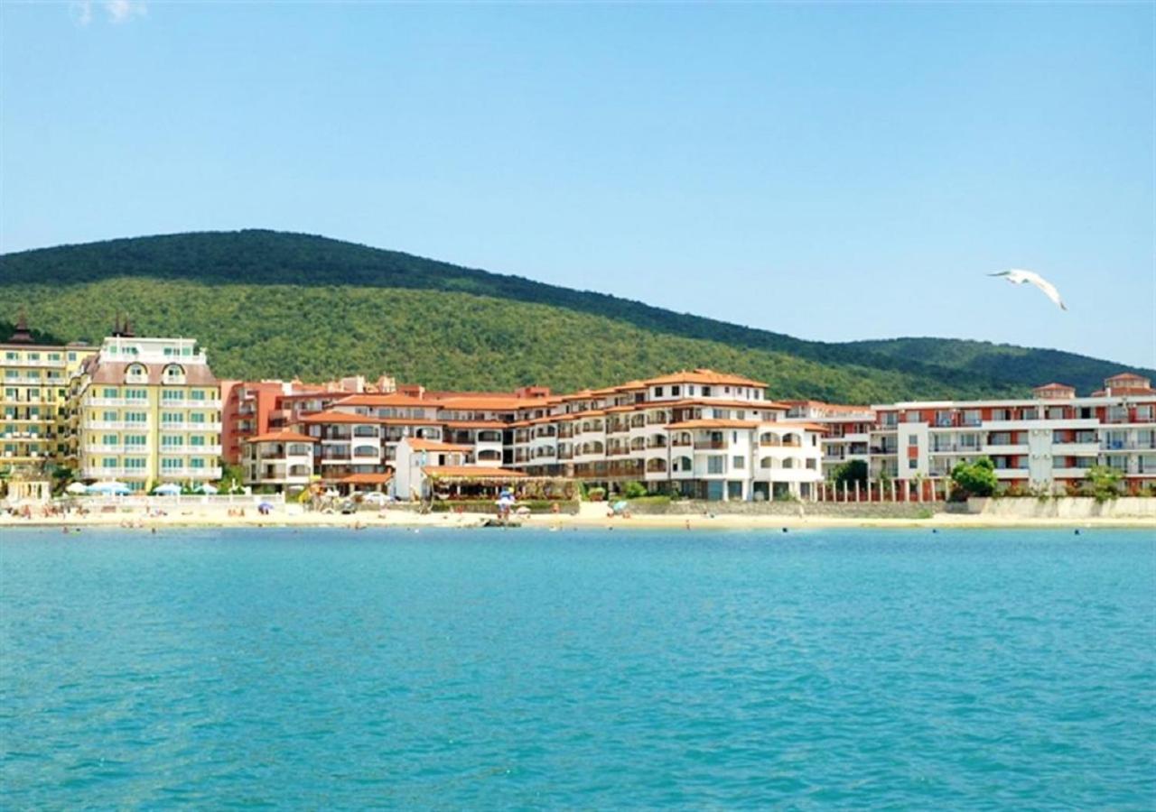 Robinson Beach Apartments 埃勒尼特 外观 照片