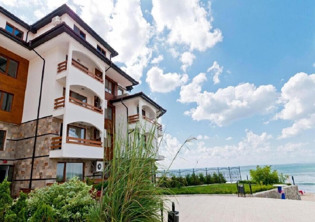 Robinson Beach Apartments 埃勒尼特 外观 照片