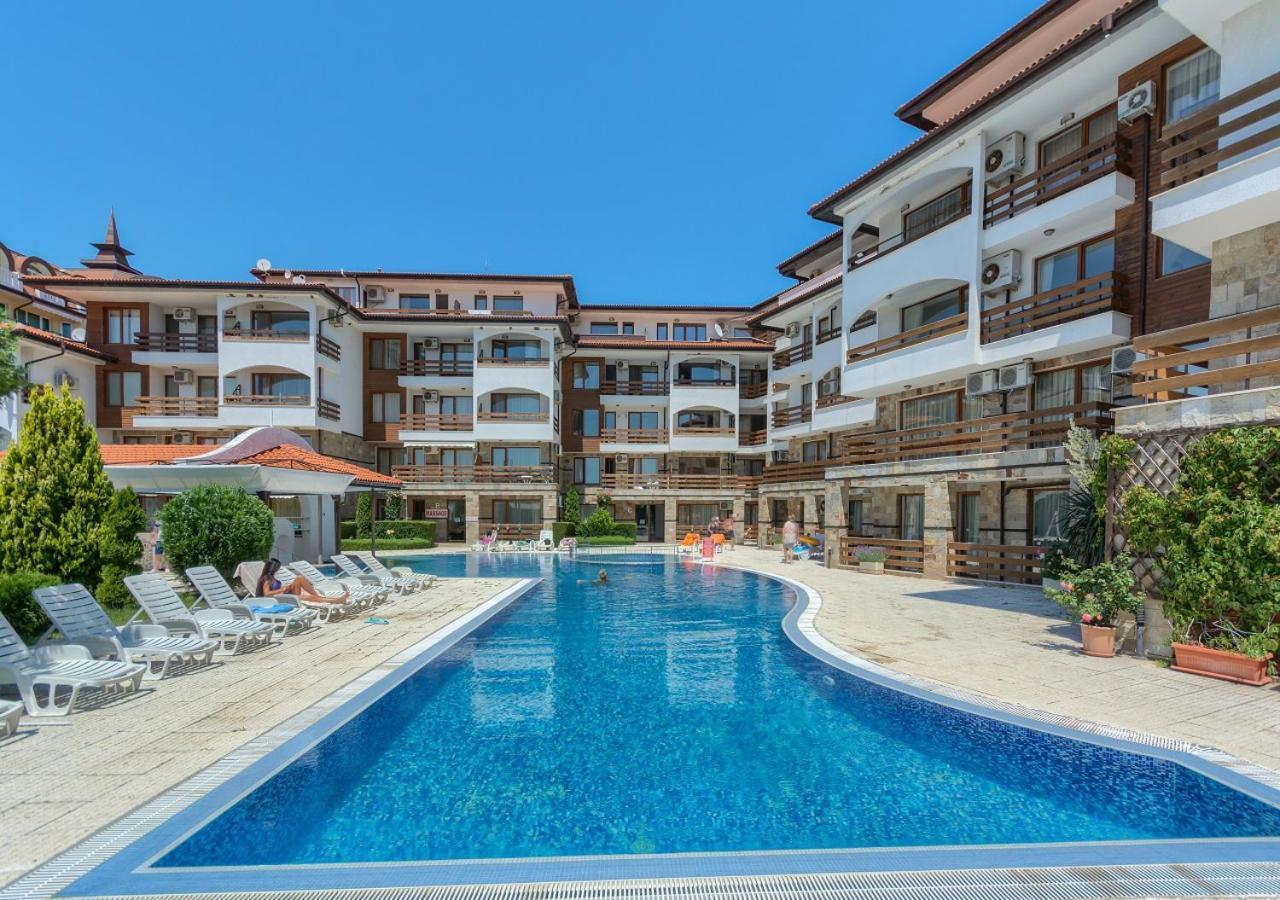 Robinson Beach Apartments 埃勒尼特 外观 照片