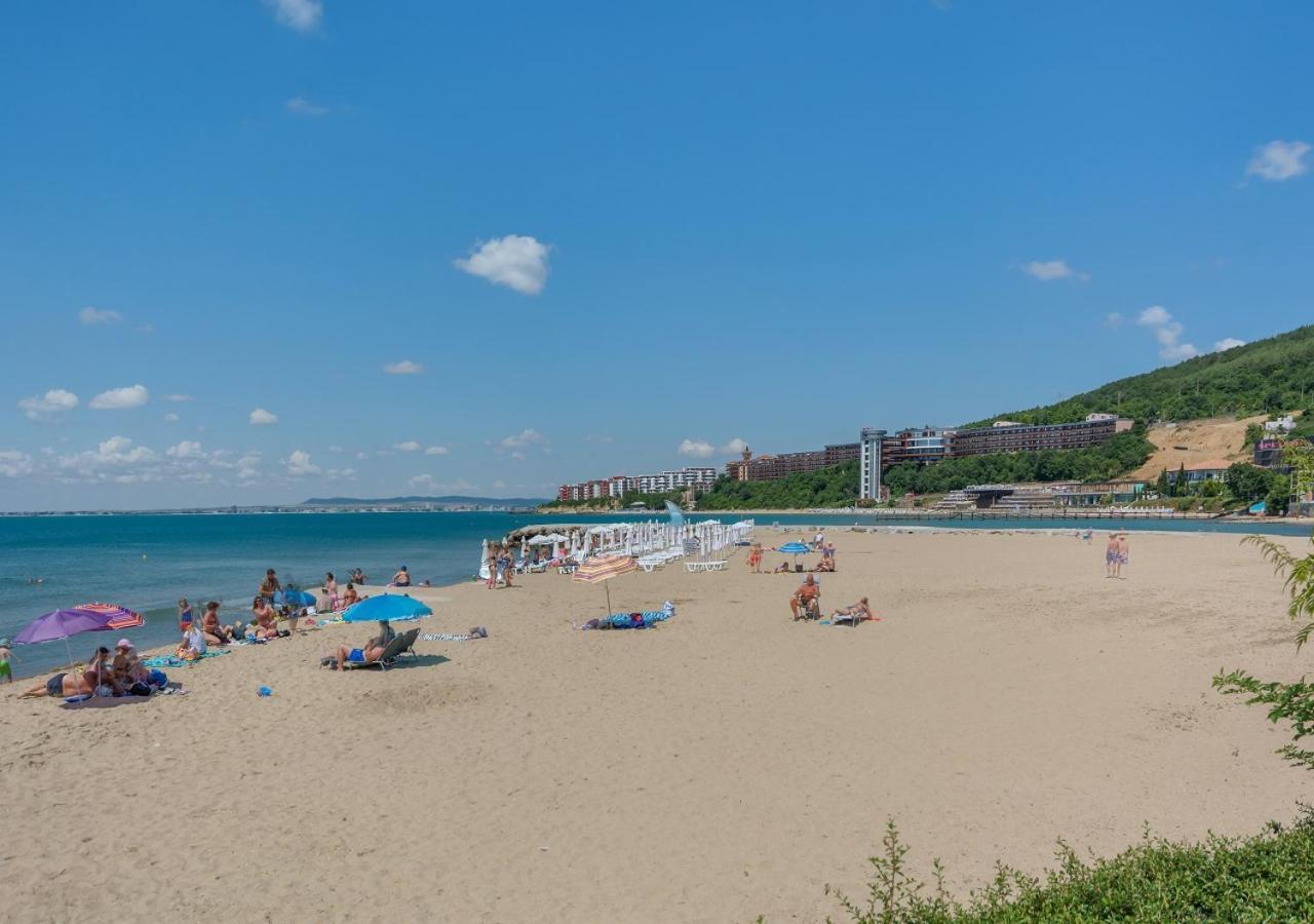 Robinson Beach Apartments 埃勒尼特 外观 照片
