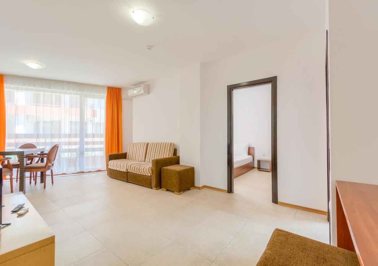 Robinson Beach Apartments 埃勒尼特 外观 照片